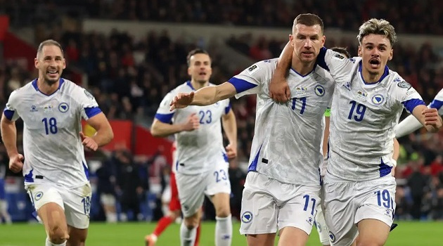 Cạm bẫy từ Bosnia thách thức tấm vé World Cup của Ý