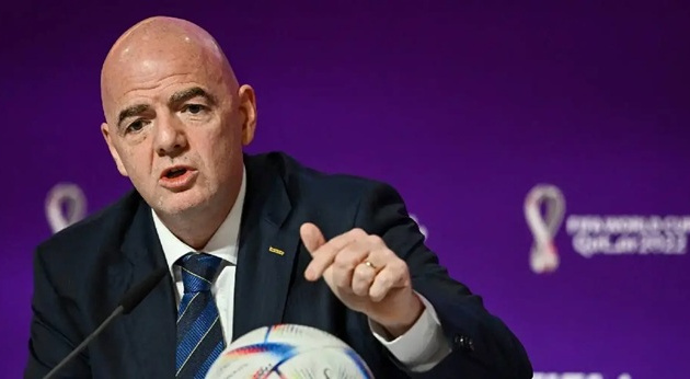 FIFA sẽ cấm người chuyển giới thi đấu ở môn bóng đá nữ