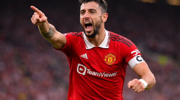 Saha mượn Gerrard để tôn vinh đẳng cấp của Bruno Fernandes