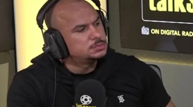 Agbonlahor đòi cấm thi đấu 10 sao Arsenal bỏ tuyển