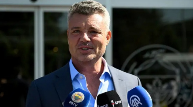 Chủ tịch Fenerbahce vẫn đi họp ngay sau tai nạn giao thông