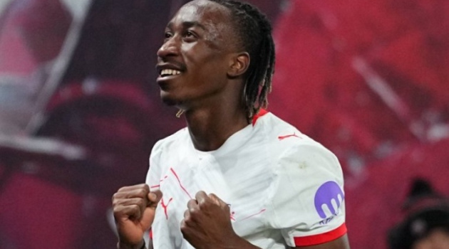 Tin đồn chuyển nhượng sáng 3/4: MU nhắm sao 87 triệu bảng; Arsenal muốn ngọc quý của Real