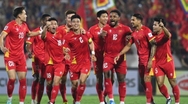 Báo Trung Quốc ngả mũ trước thành tích toàn thắng của Việt Nam