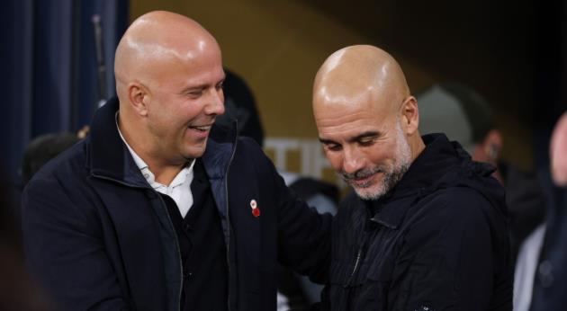 Arne Slot chỉ ra cách đánh bại Man City tại Etihad