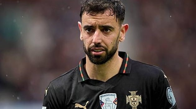 Tin đồn chuyển nhượng sáng 4/4: PSG quan tâm Bruno Fernandes; Liverpool tính đại tu đội hình