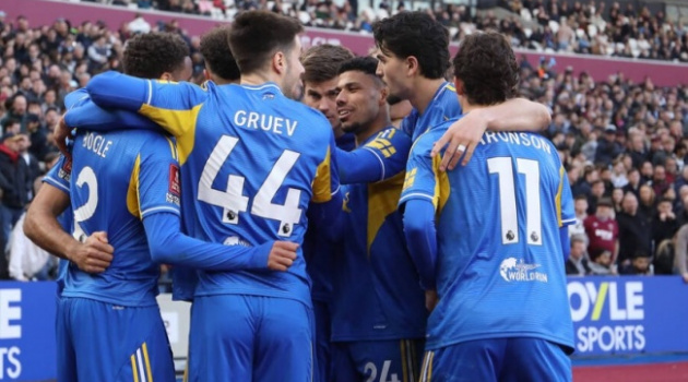 Hạ West Ham giúp Leeds United trở lại bán kết FA Cup sau 39 năm