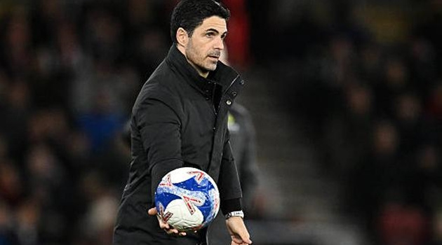 Arsenal vẫn đi đúng hướng dù liên tiếp nếm trái đắng