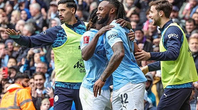 Pep Guardiola đã tìm thấy hàng công tối ưu của Man City