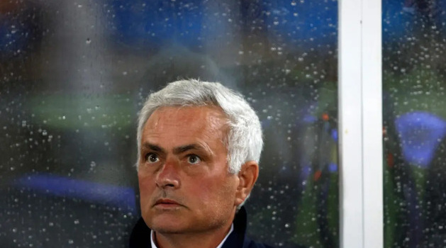 Mourinho chê học trò sống hời hợt, thiếu bản lĩnh thi đấu