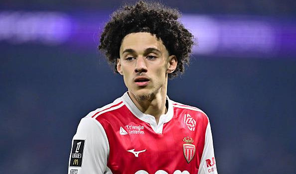 Kỹ thuật của Akliouche sẽ giải bài toán tấn công cho MU