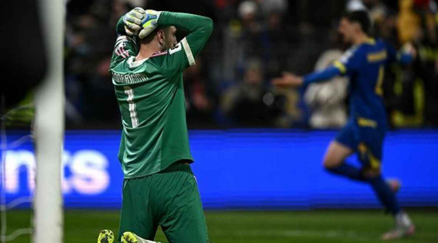 Donnarumma tổn thương trước tin đồn tuyển Ý vòi tiền thưởng World Cup