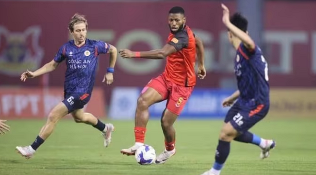 Cầu thủ nội đi đâu nếu V-League tràn ngập ngoại binh?