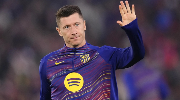 Sự thật ngã ngửa vụ Barca giữ chân Lewandowski