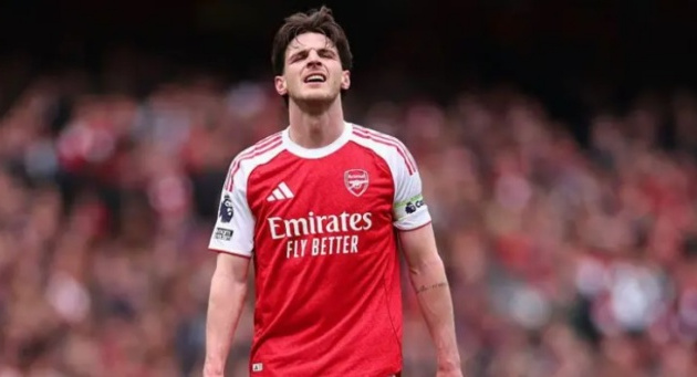 Arsenal và cuộc chiến với 'bóng ma' của chính mình