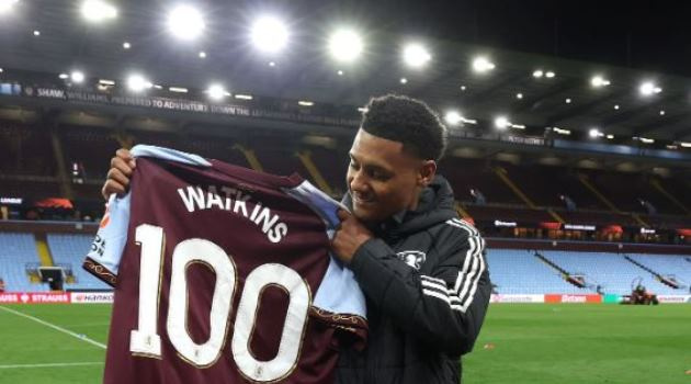 Watkins hạnh phúc với cột mốc 100 bàn cho Aston Villa