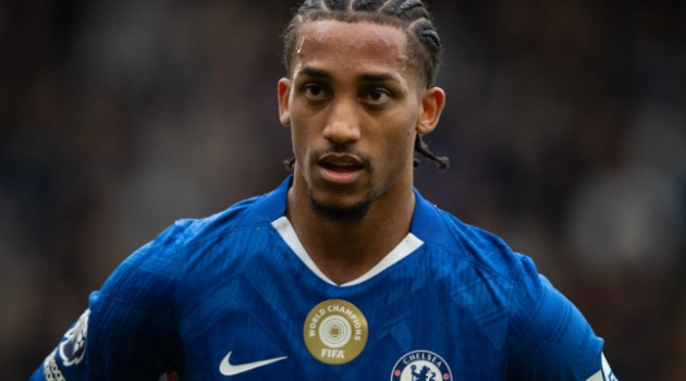 Rosenior hé lộ thời điểm Joao Pedro tái xuất