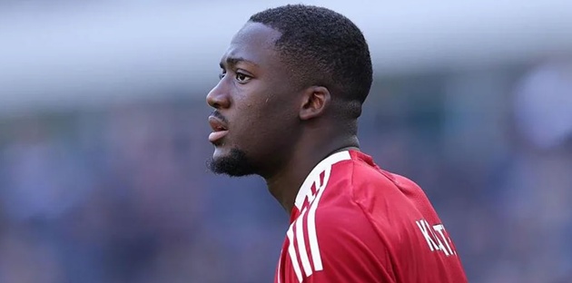 Konate báo tin vui về hợp đồng mới với Liverpool