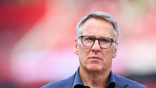 Merson thừa nhận sẽ sốc nặng nếu Chelsea được dự C1