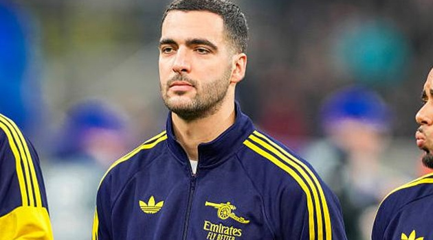 Mikel Merino tiến gần ngày tái xuất cho Arsenal