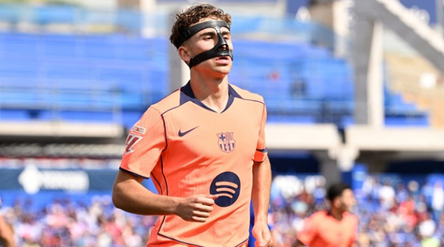 Hơn Real 11 điểm, sao Barca vẫn thận trọng