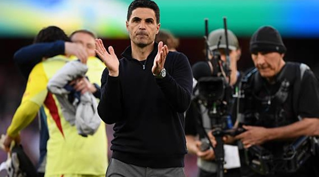 Sự kiệt quệ đe dọa giấc mơ vô địch của Arsenal