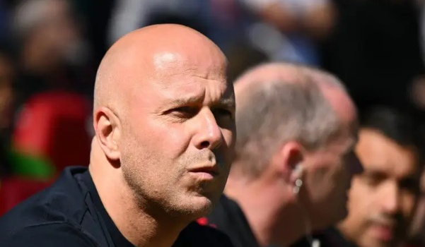Thiếu chất Liverpool, Arne Slot khó tìm sự bao dung tại Anfield