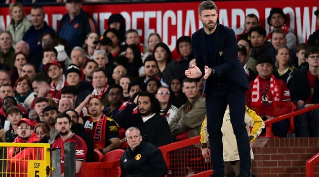 Sự khác biệt giúp Michael Carrick thành công hơn Ruben Amorim