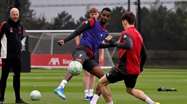 Liverpool mất Alexander Isak ở trận đại chiến với MU