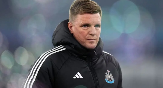 Xếp thứ 13, Newcastle vẫn tin tưởng tuyệt đối vào Eddie Howe