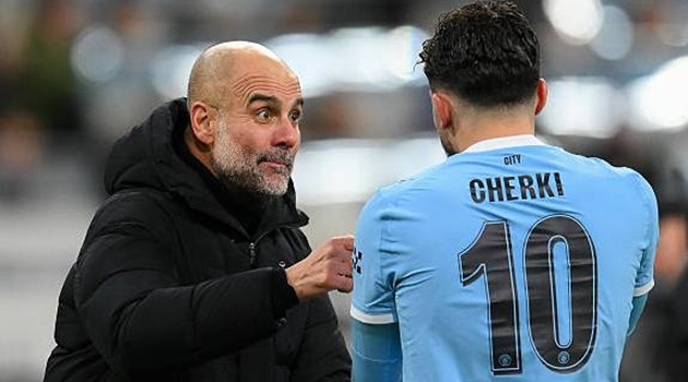 Guardiola gọi tân binh Man City là kẻ đáng sợ