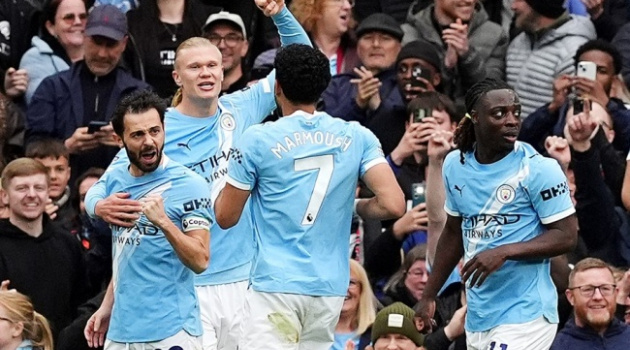 Doku - Haaland rực sáng, Man City phả hơi nóng lên Arsenal