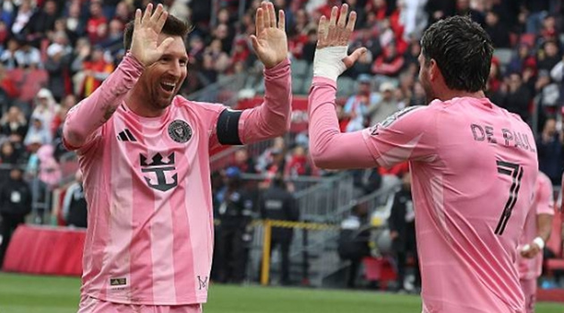 Messi và Suarez ghi bàn giúp Inter Miami hạ Toronto 4-2
