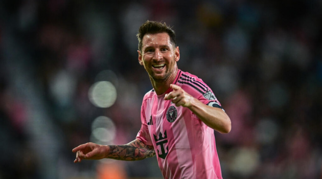 Lương của Messi ở MLS cao hơn quỹ lương 28 đội bóng