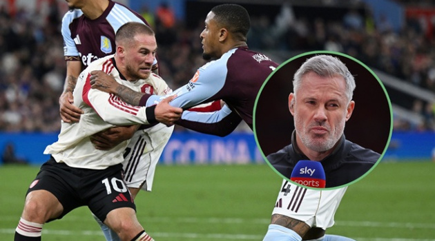 Jamie Carragher chỉ trích pha ăn vạ đáng xấu hổ của Mac Allister