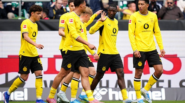 Dortmund thắng Bremen 2-0 trong ngày hạ màn Bundesliga