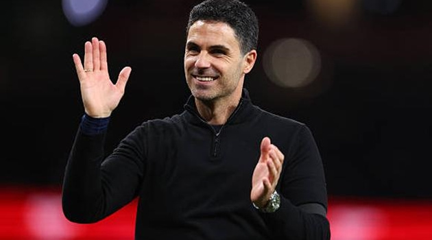Hargreaves nêu điều kiện để Arsenal thống trị