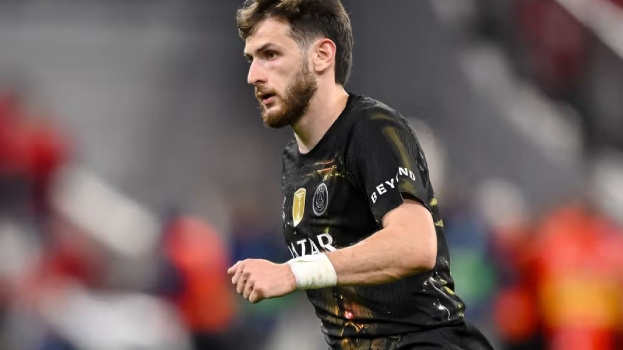 PSG cự tuyệt, Arsenal vẫn quyết săn Kvaratskhelia?