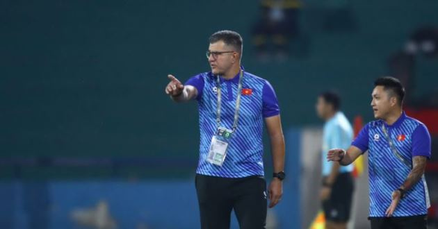 HLV Roland đặt mục tiêu tiến xa tại U17 World Cup 2026