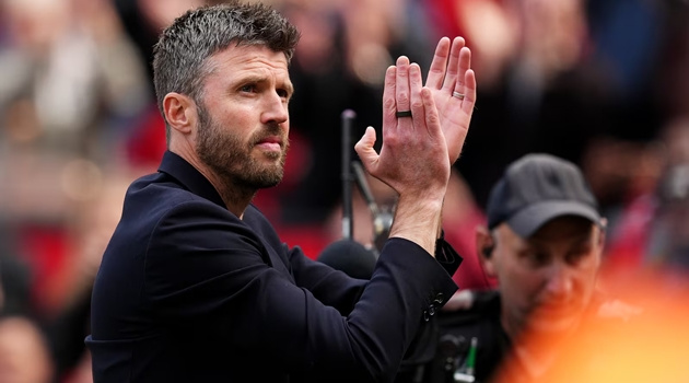 HLV Michael Carrick khẳng định không cần nghỉ ngơi tại MU