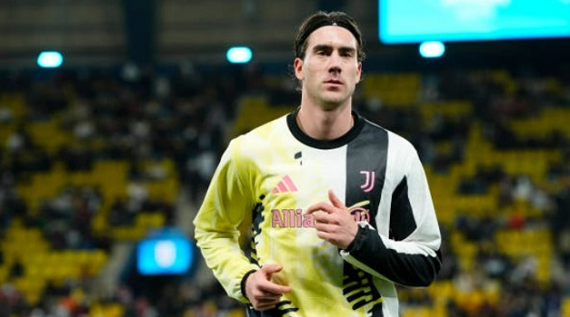 Chelsea nhảy vào cuộc đua giành Vlahovic với Aston Villa