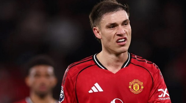 Man Utd sẵn sàng bán lỗ Manuel Ugarte