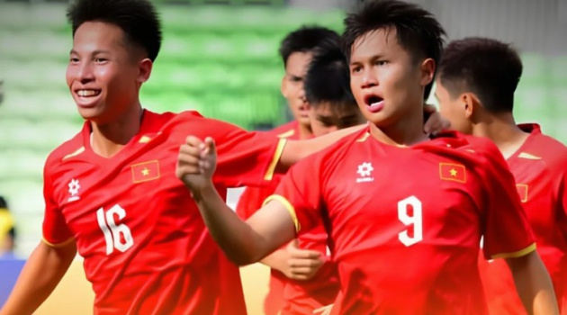 Công Hậu thăng hoa, U19 Việt Nam đè bẹp U19 Myanmar 5-0