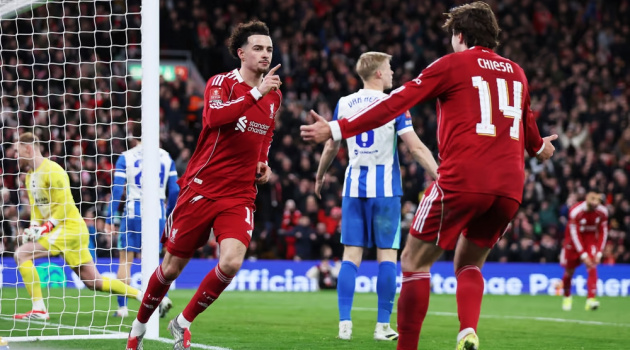 Chiesa khuyên Inter mua Jones và tin Alisson sẽ ở lại