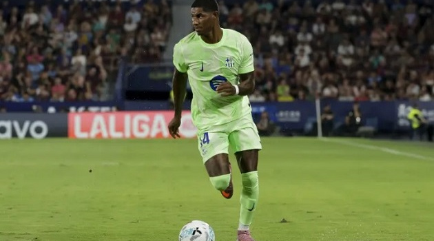 Rashford khước từ Ngoại hạng Anh, muốn sang Barca