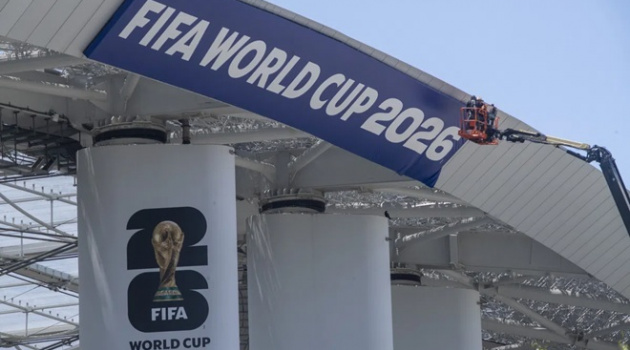 FIFA bán dịch vụ CĐV trả tiền để hiện tên trên màn hình World Cup
