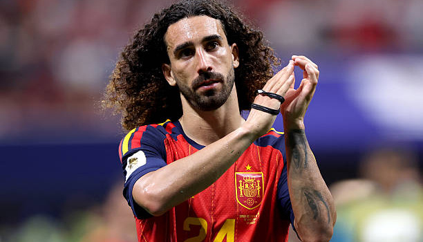 Chữ ký 50 triệu euro có thể giúp Chelsea quên đi Cucurella