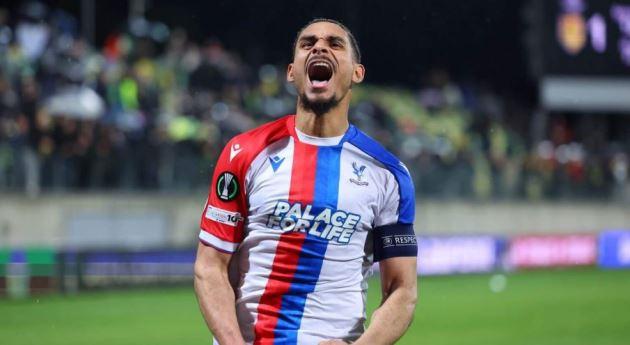 Chelsea nhắm mua Lacroix, rao bán Fernandez