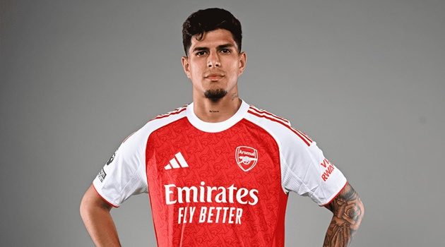 Tin đồn chuyển nhượng tối 23/6: Real Madrid săn Hincapie; Arsenal tranh mua Barcola