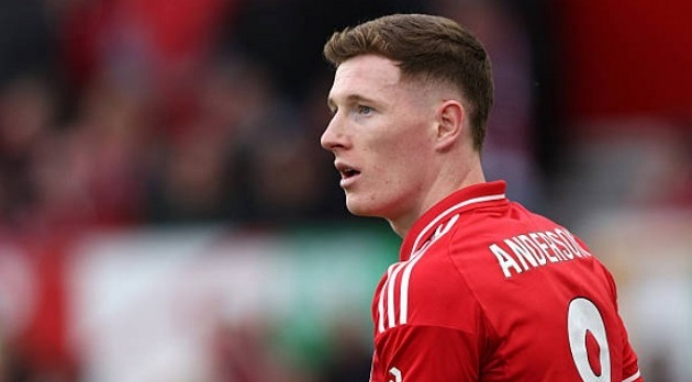 Romano báo tin vui cho Man City vụ Elliot Anderson