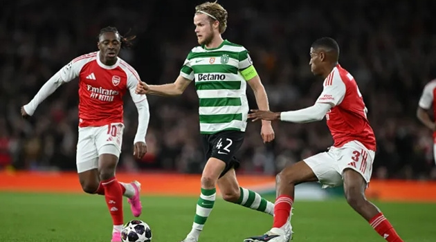 Arsenal đua với Man City giành máy quét 34 triệu bảng